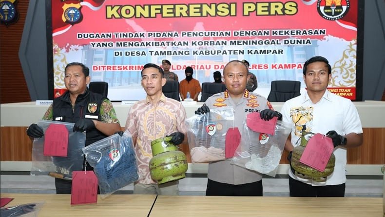 Terungkap Motif IRT di Kampar Dibunuh Tetangga, Pelaku Ingin Kuasai Uang Arisan Korban 